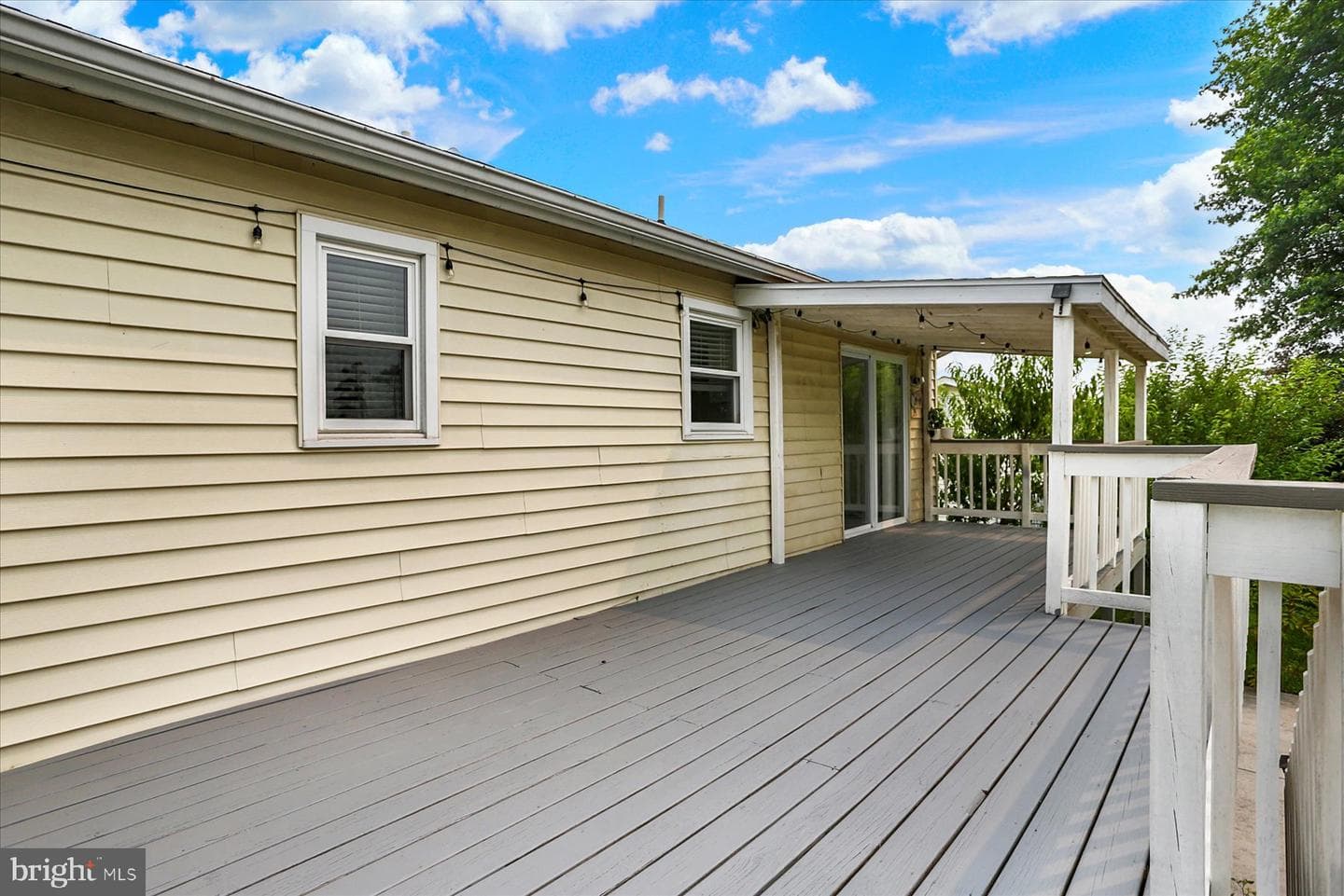 6255 Warren Avenue photo 33
