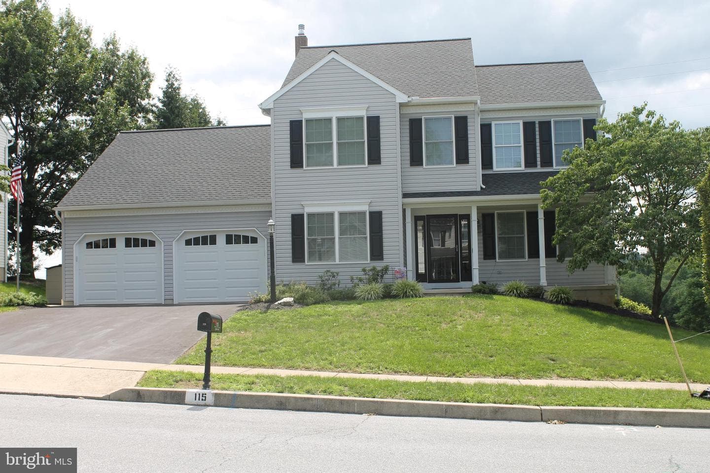 115 Doreen Drive, Hummelstown