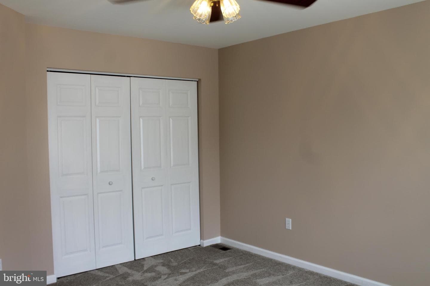115 Doreen Drive photo 34