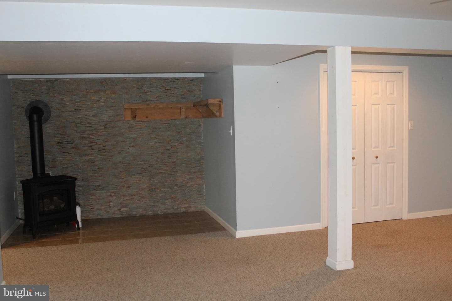 115 Doreen Drive photo 44