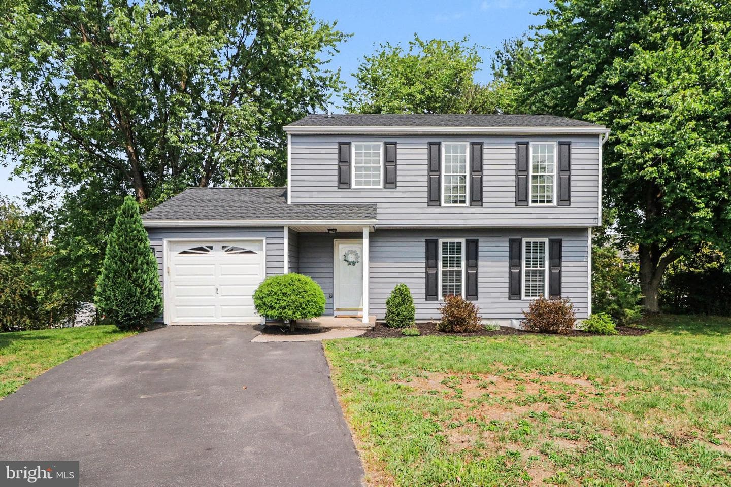 122 Huntley Drive, Harrisburg