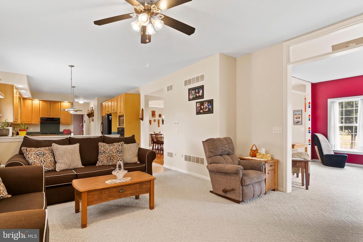 410 Pheasant Road photo 13