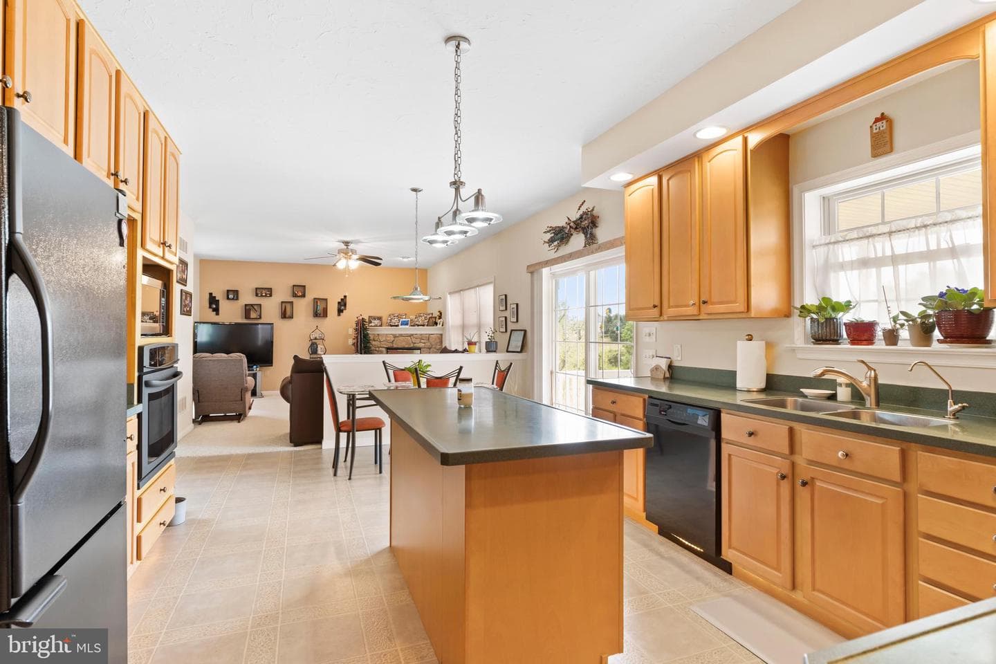 410 Pheasant Road photo 20