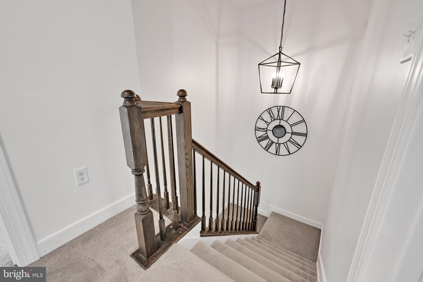 7233 Rock Ridge Avenue photo 15