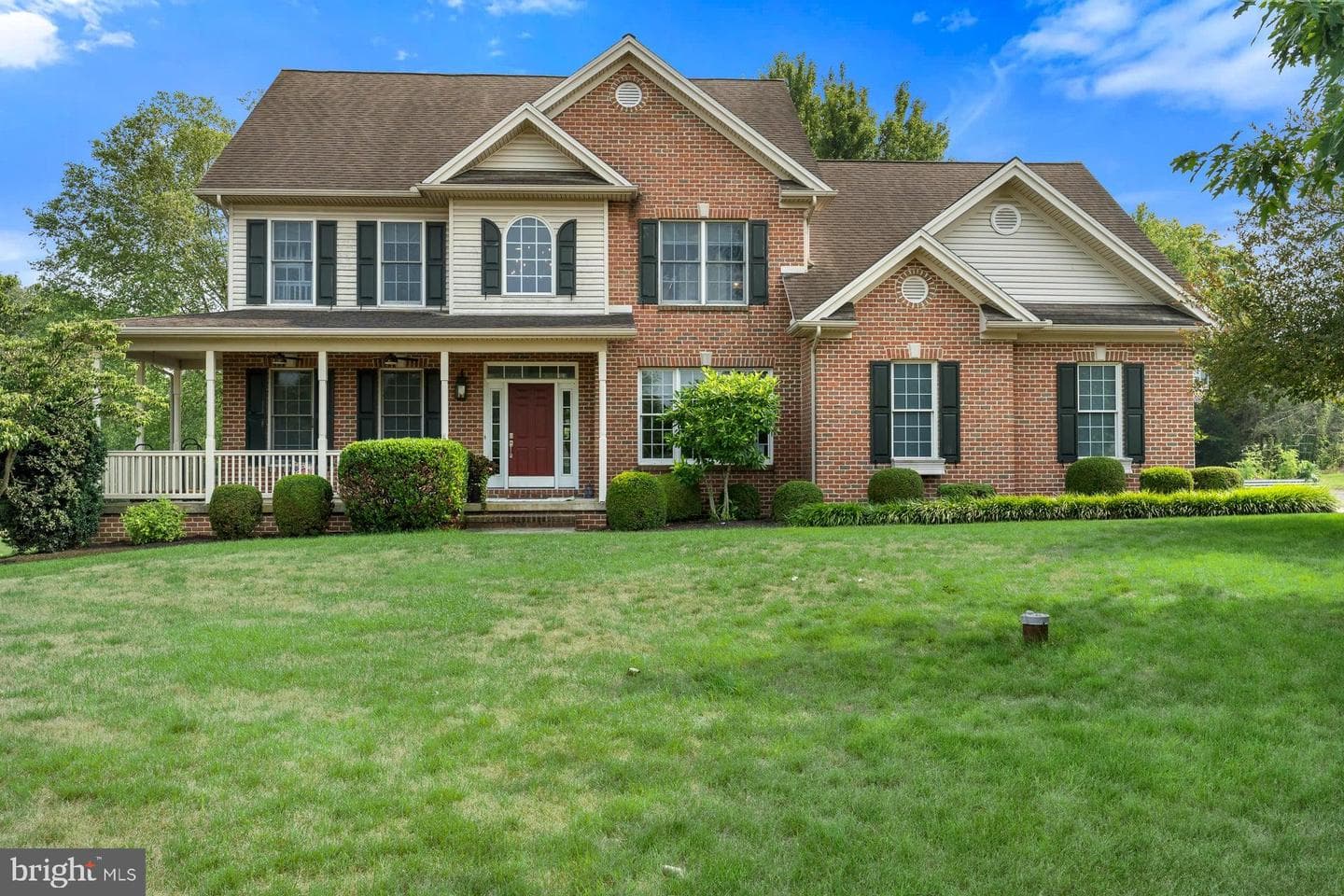111 Crabapple Court photo 1