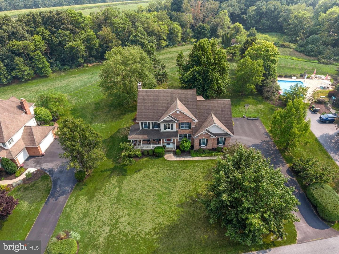 111 Crabapple Court photo 60