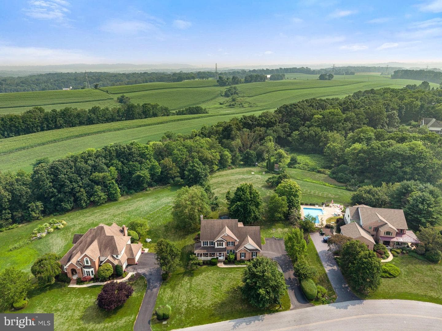 111 Crabapple Court photo 64