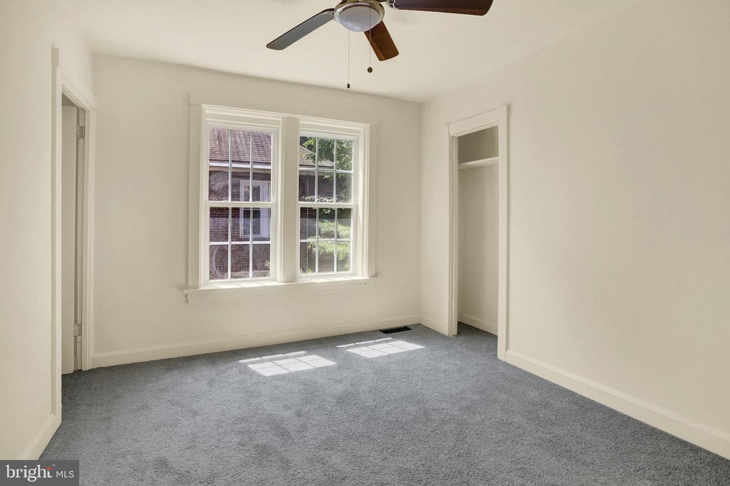 2708 Lexington Street photo 20