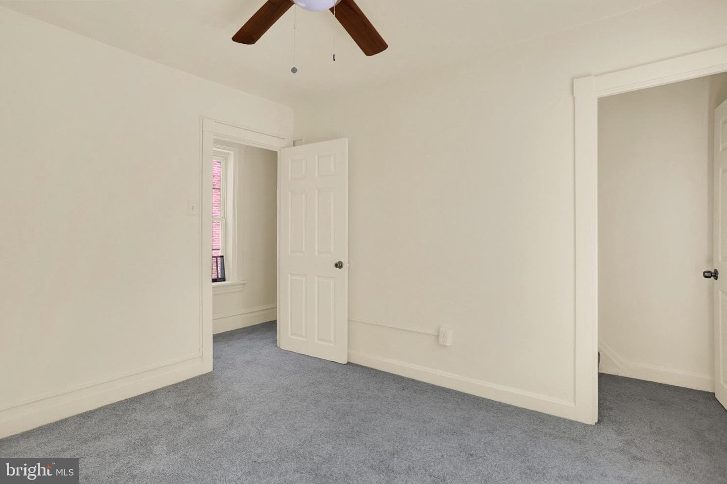 2708 Lexington Street photo 21
