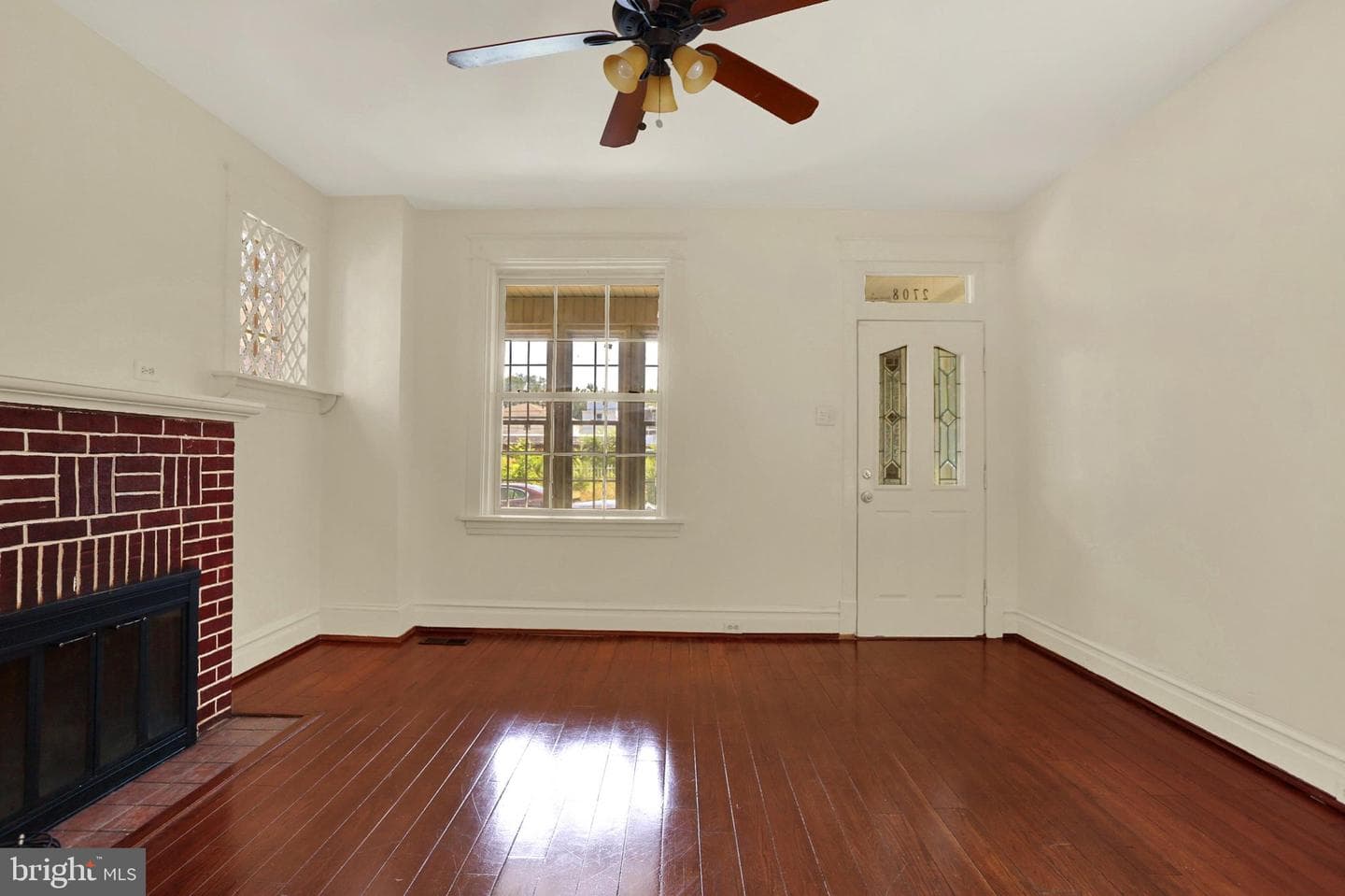 2708 Lexington Street photo 6