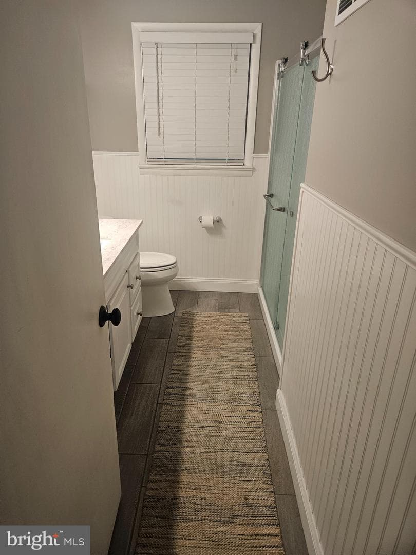1508 Crestmont Drive photo 8