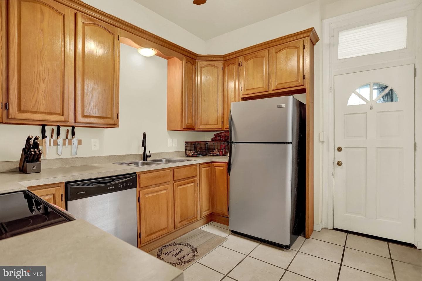 222 Reily Street photo 13