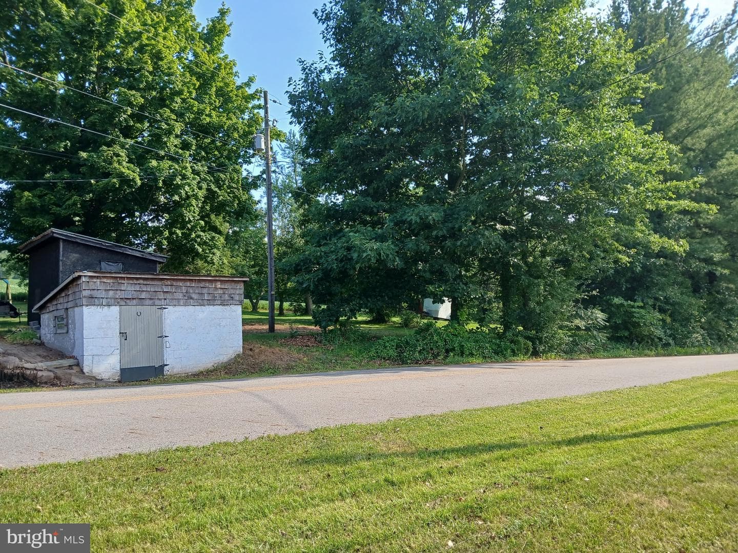 2067 Back Road photo 6