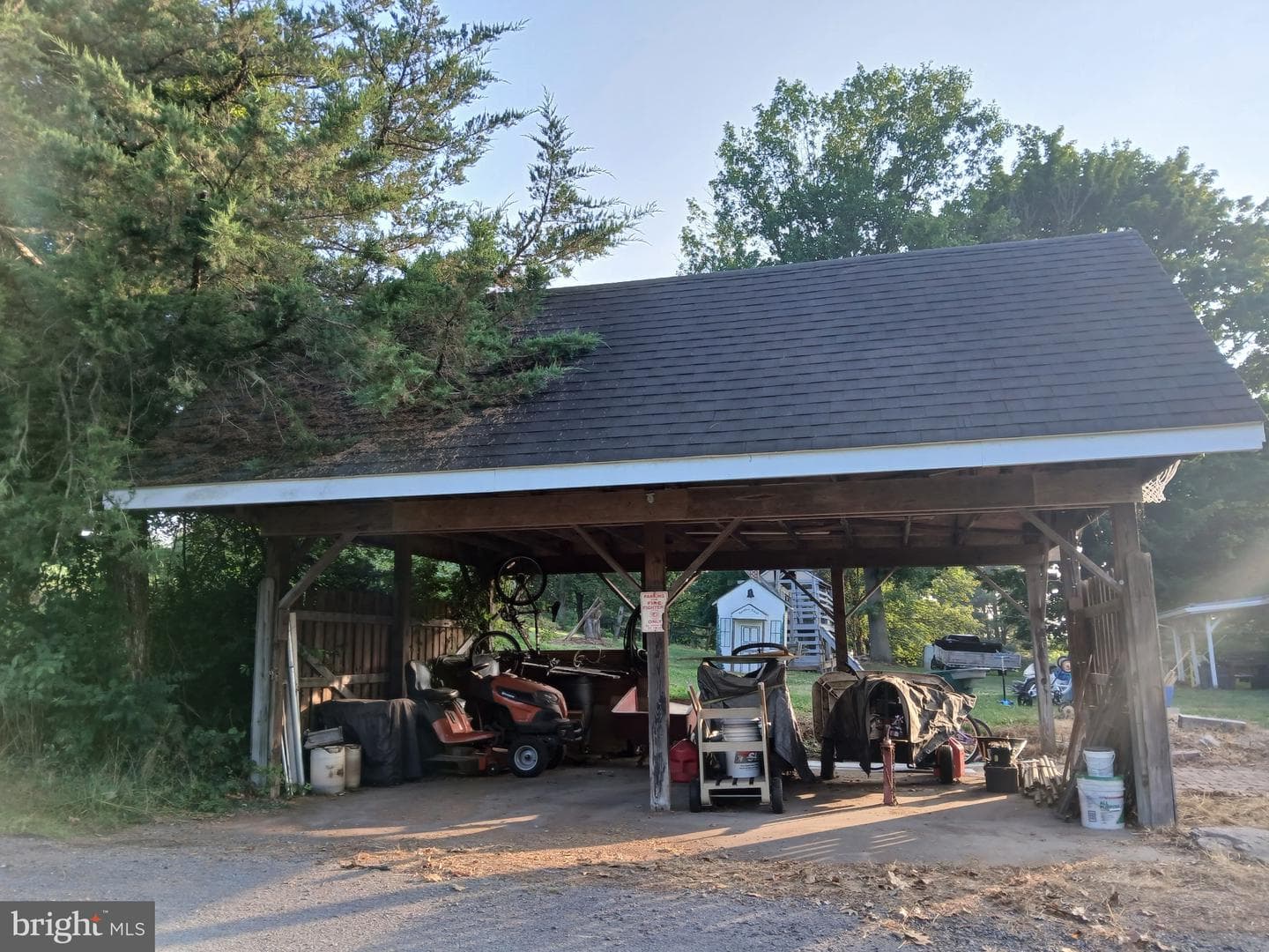 2067 Back Road photo 7