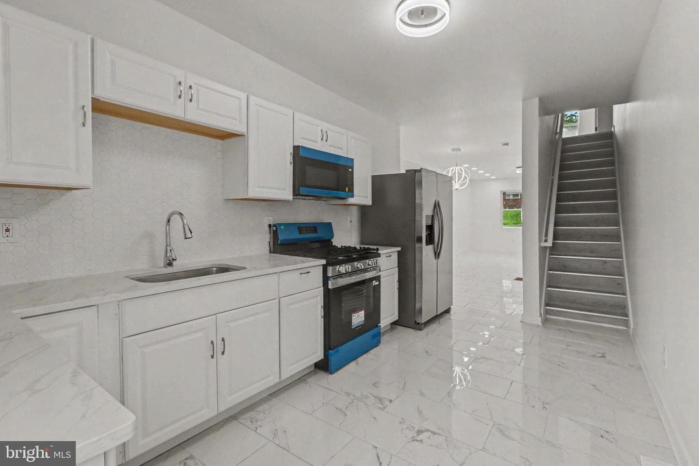 2020 Briggs Street photo 11