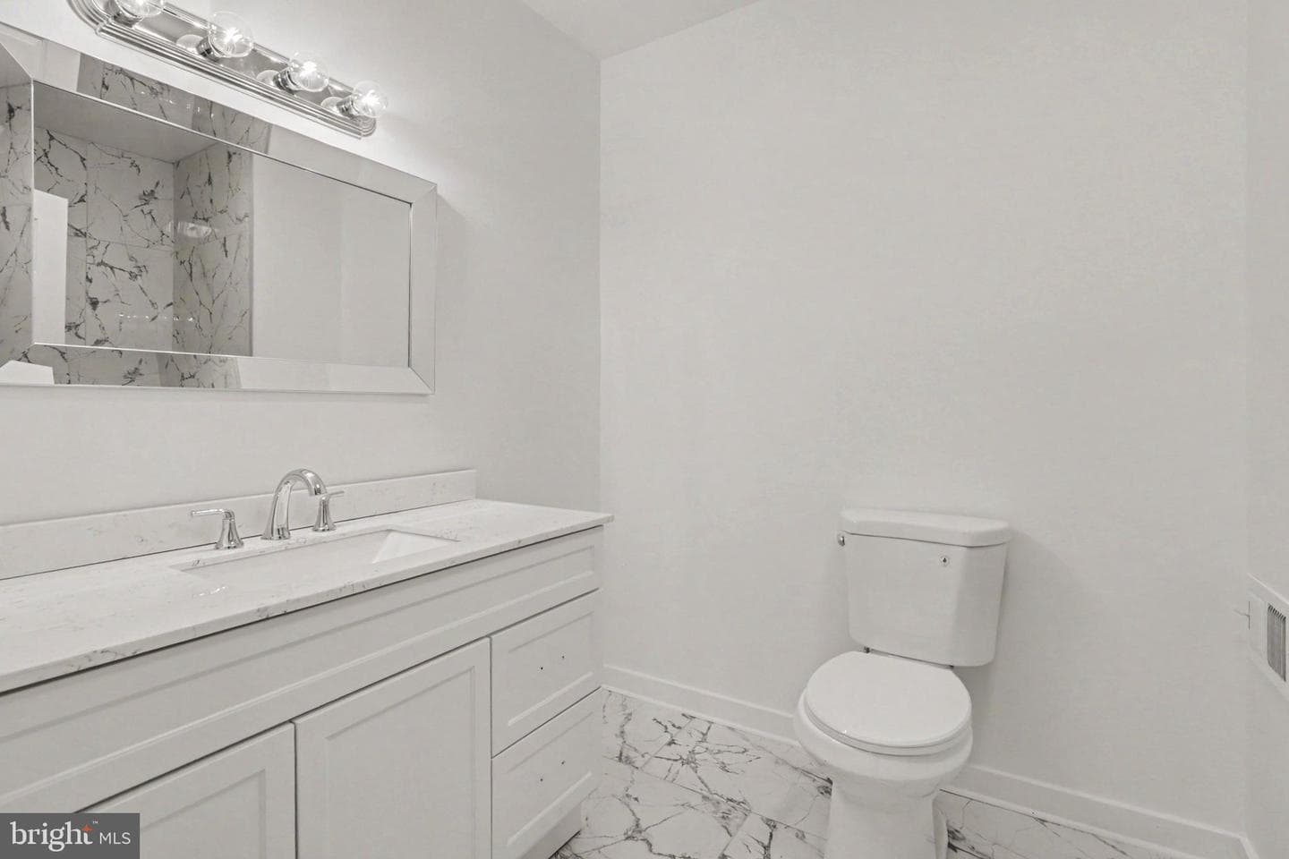 2020 Briggs Street photo 15