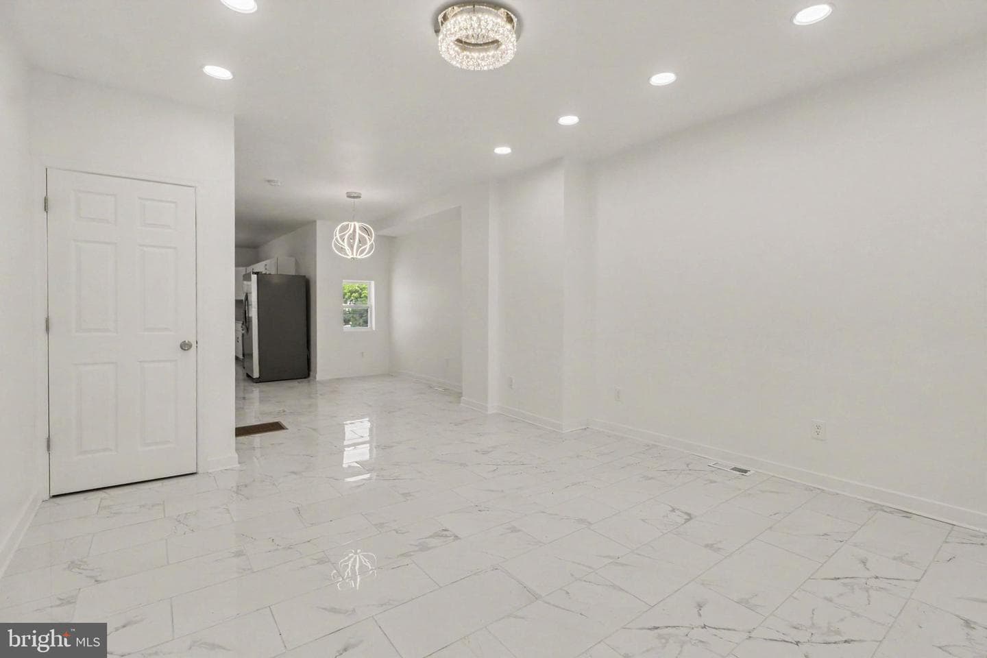 2020 Briggs Street photo 6