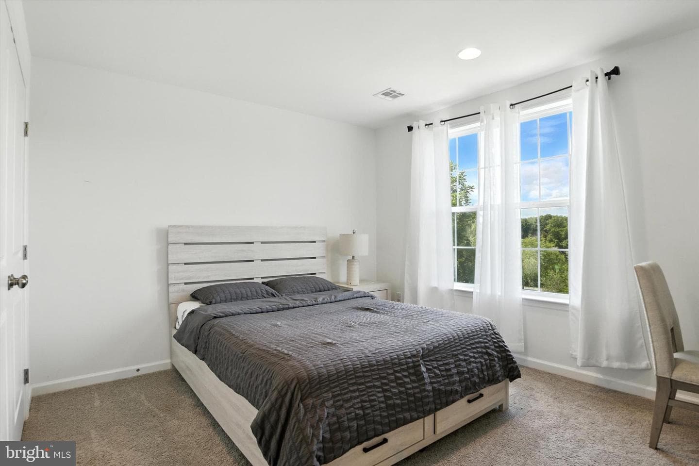 1738 Bradley Drive photo 15