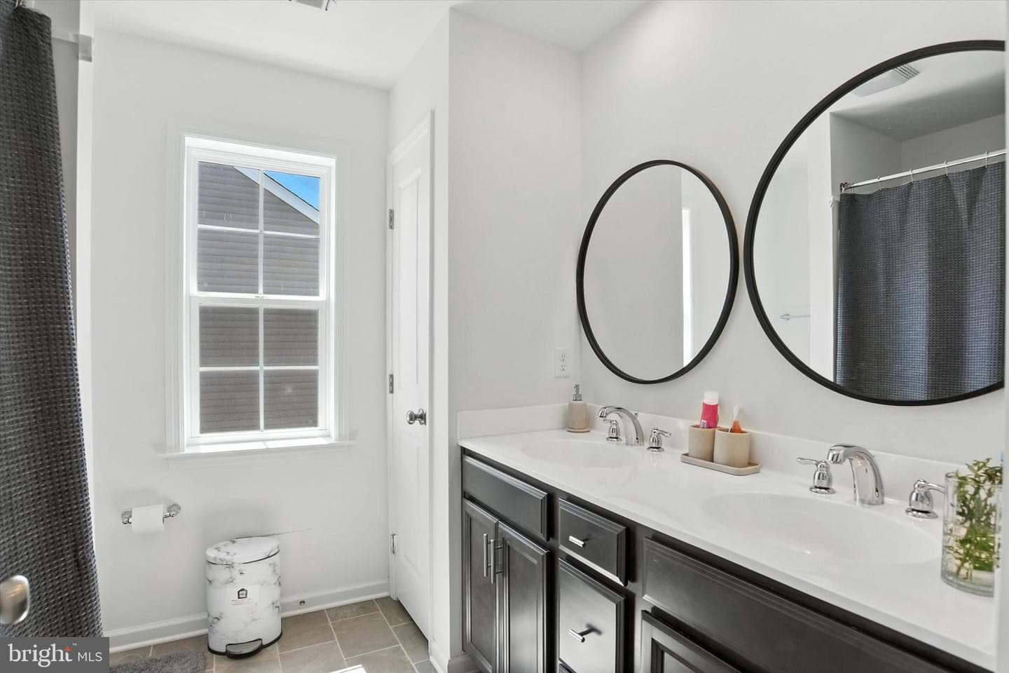 1738 Bradley Drive photo 20