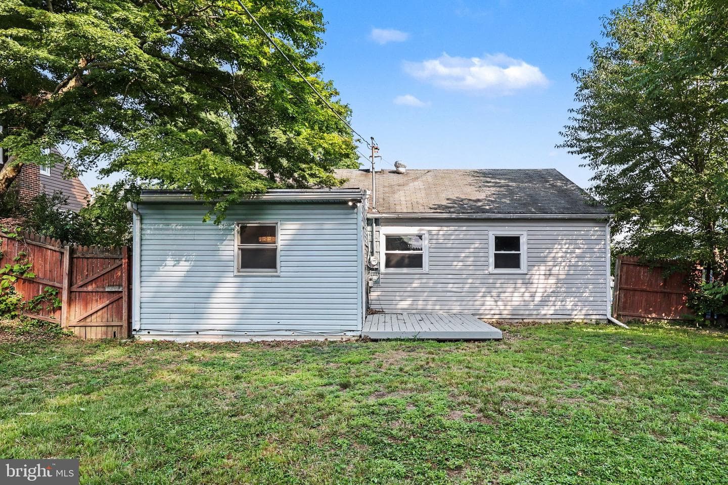3945 Rauch Street photo 2