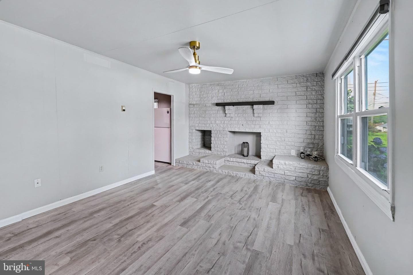 3945 Rauch Street photo 3