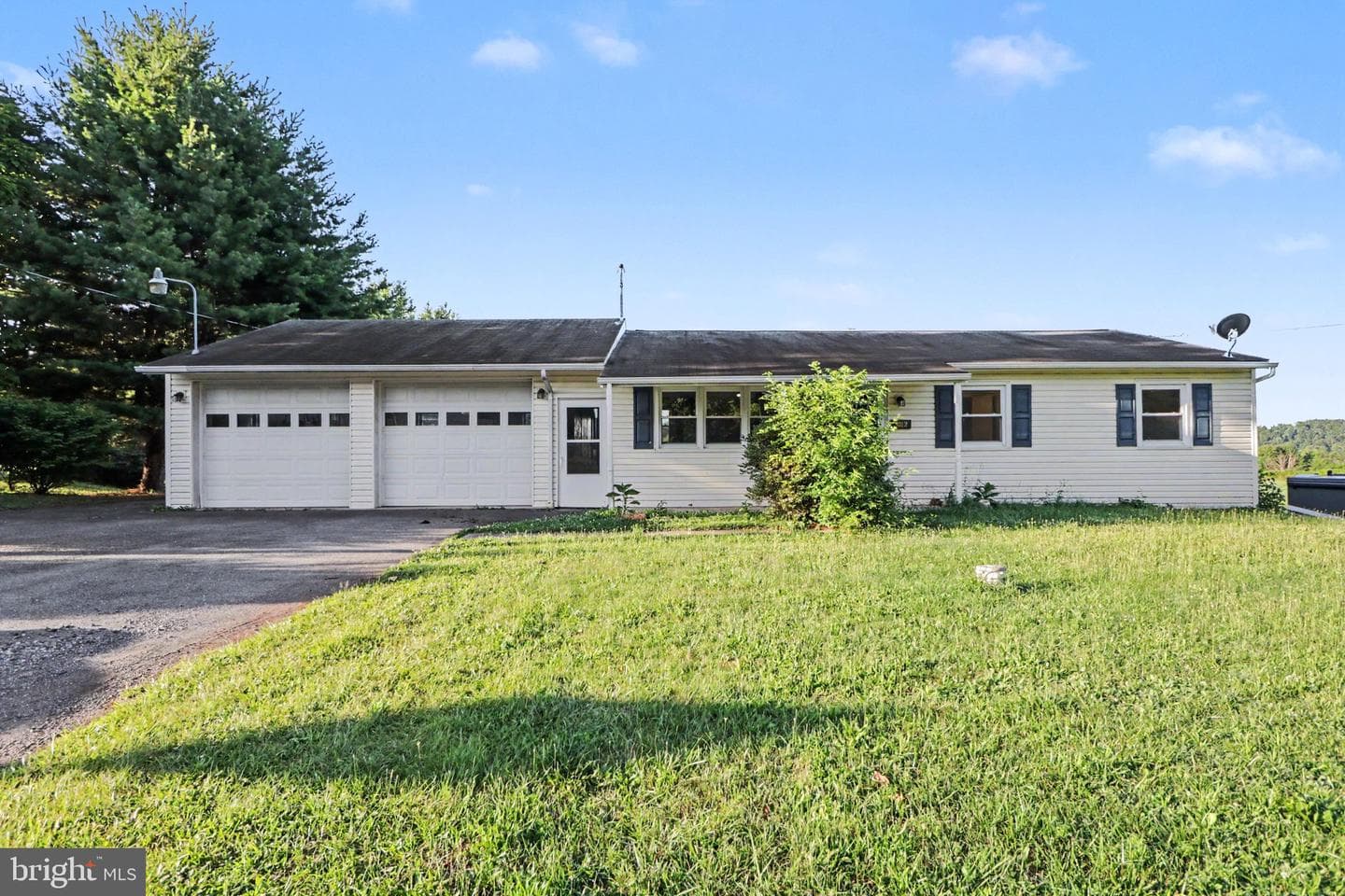 3012 Schoolhouse Road photo 1