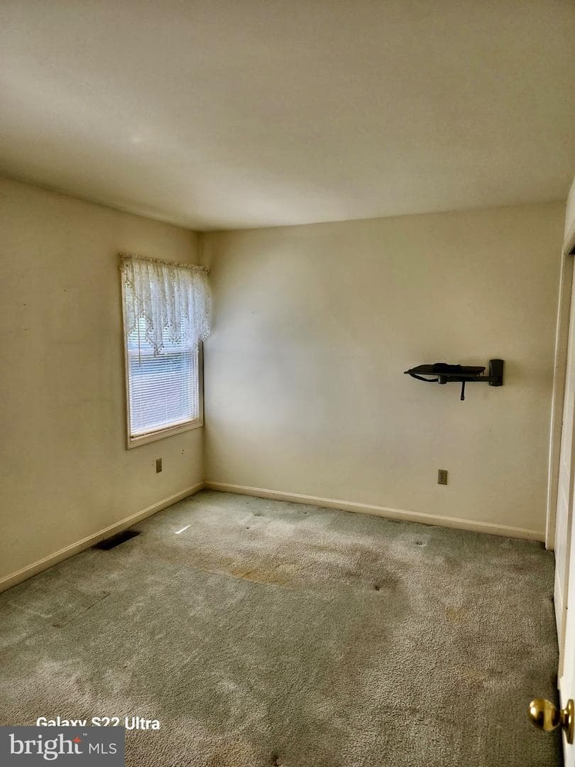 5688 Aberdeen Drive photo 8