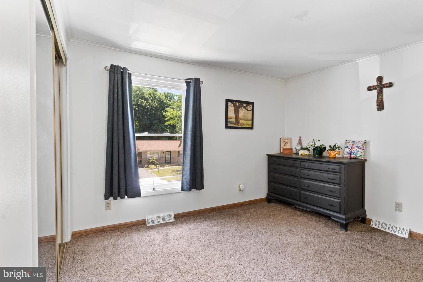 3212 Trinity Road photo 19