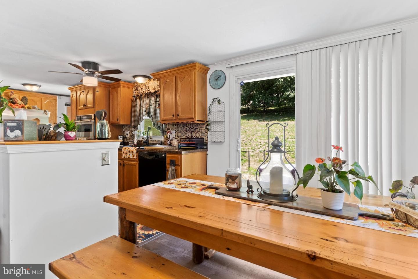 3212 Trinity Road photo 9