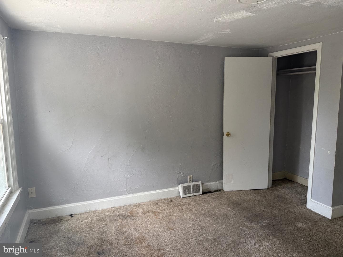 314 Lincoln Street photo 17