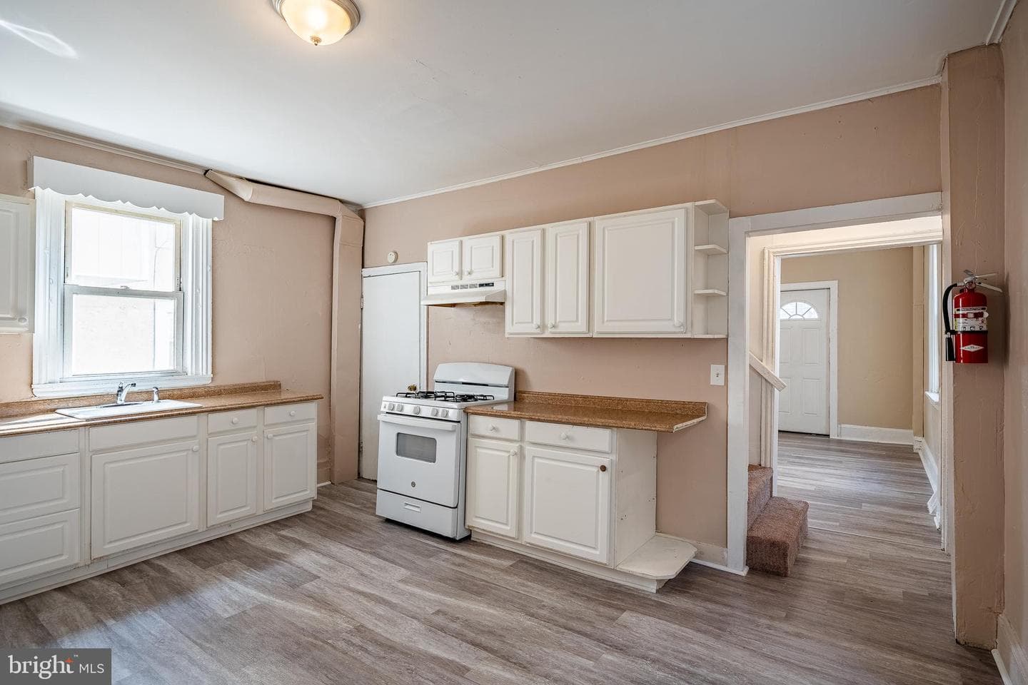 211 N 9th Street photo 13