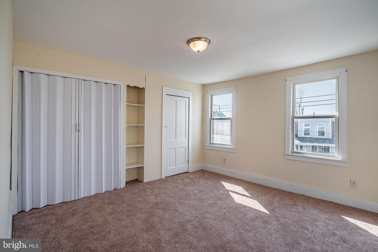211 N 9th Street photo 22