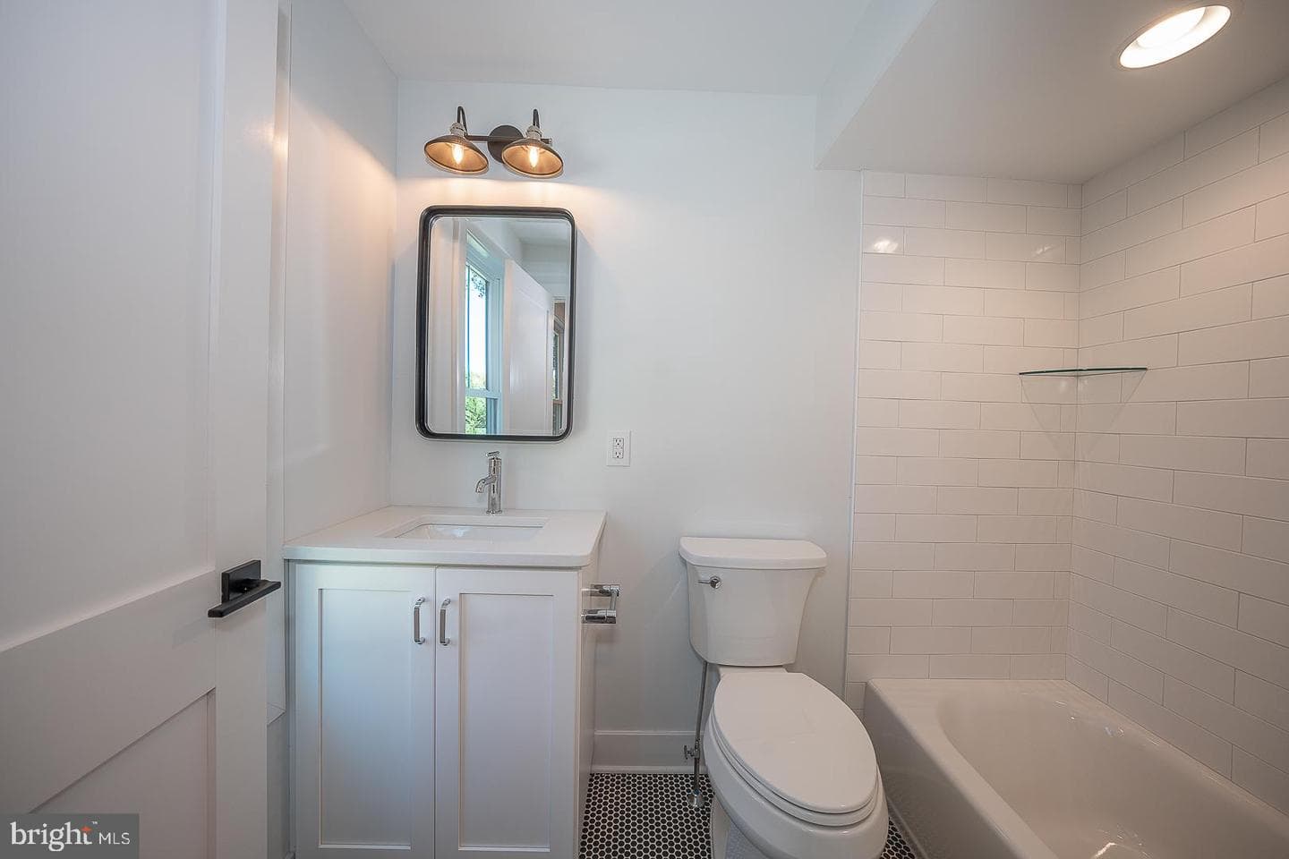 737 Berwood Road photo 51