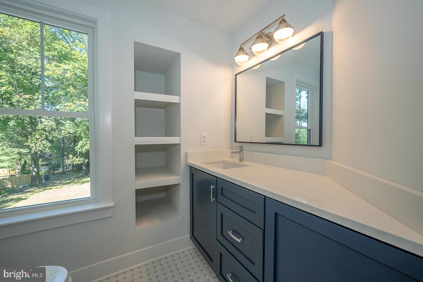 737 Berwood Road photo 55