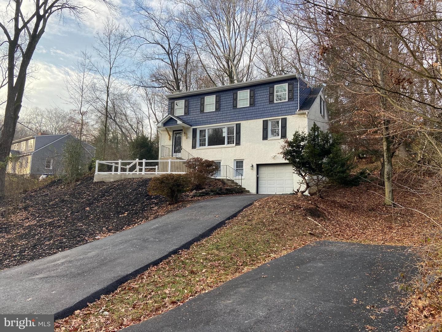 701 Hemlock Road photo 2