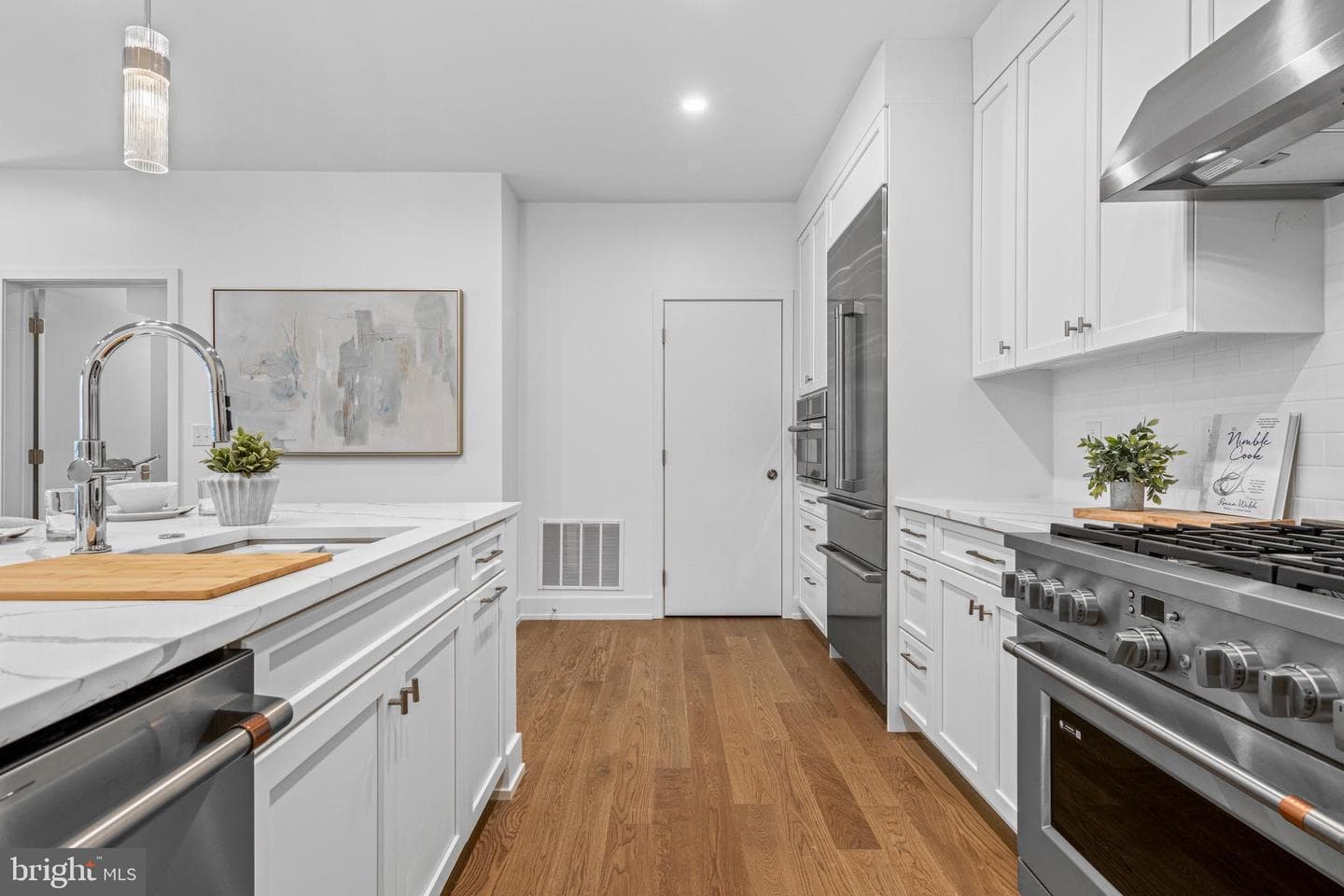 110 Park Avenue #250 photo 14