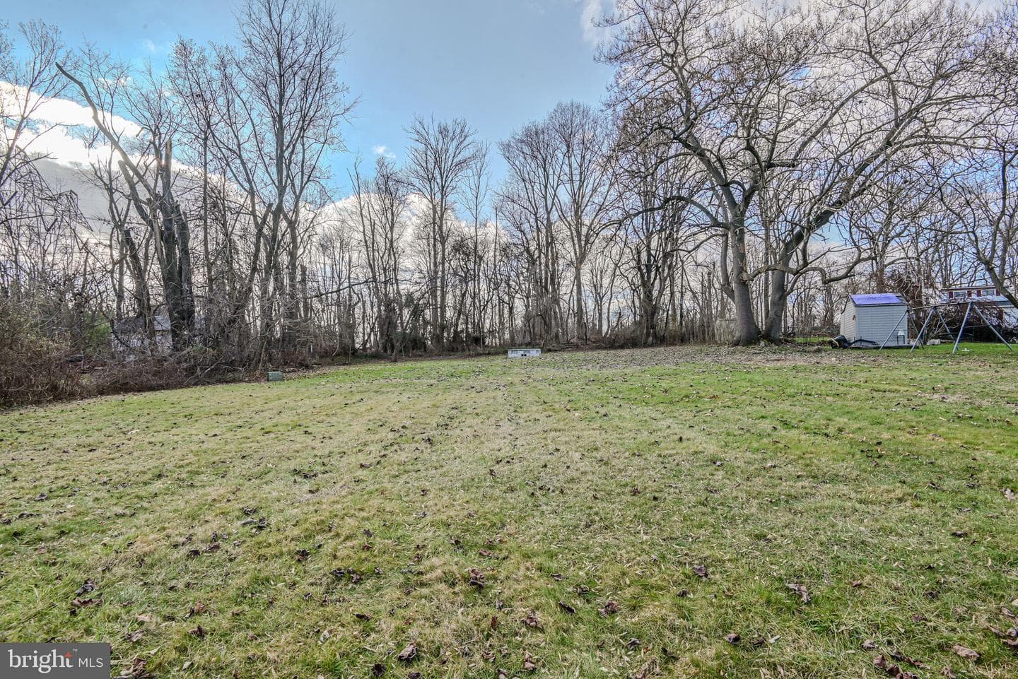902 Flora Lane photo 17