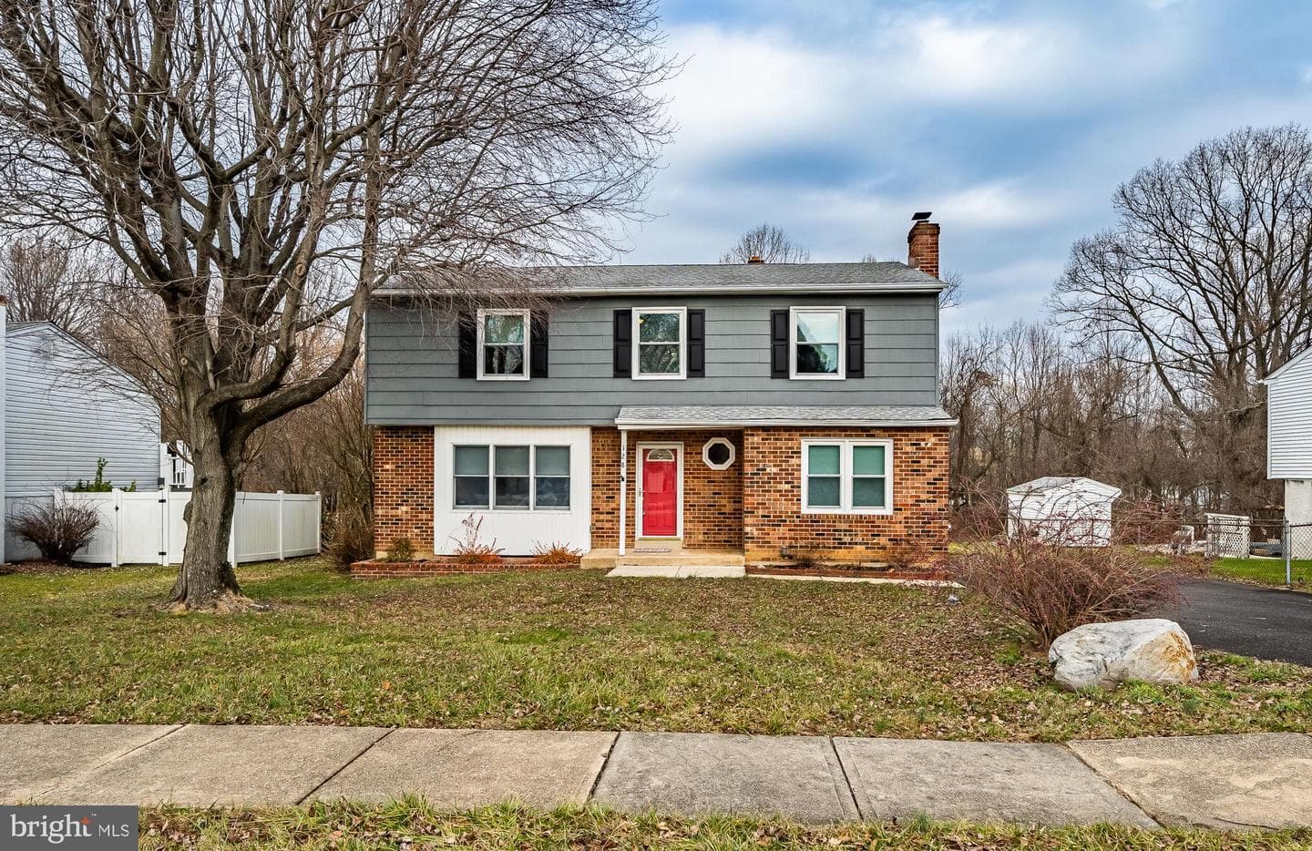 128 Belmont Drive photo 2