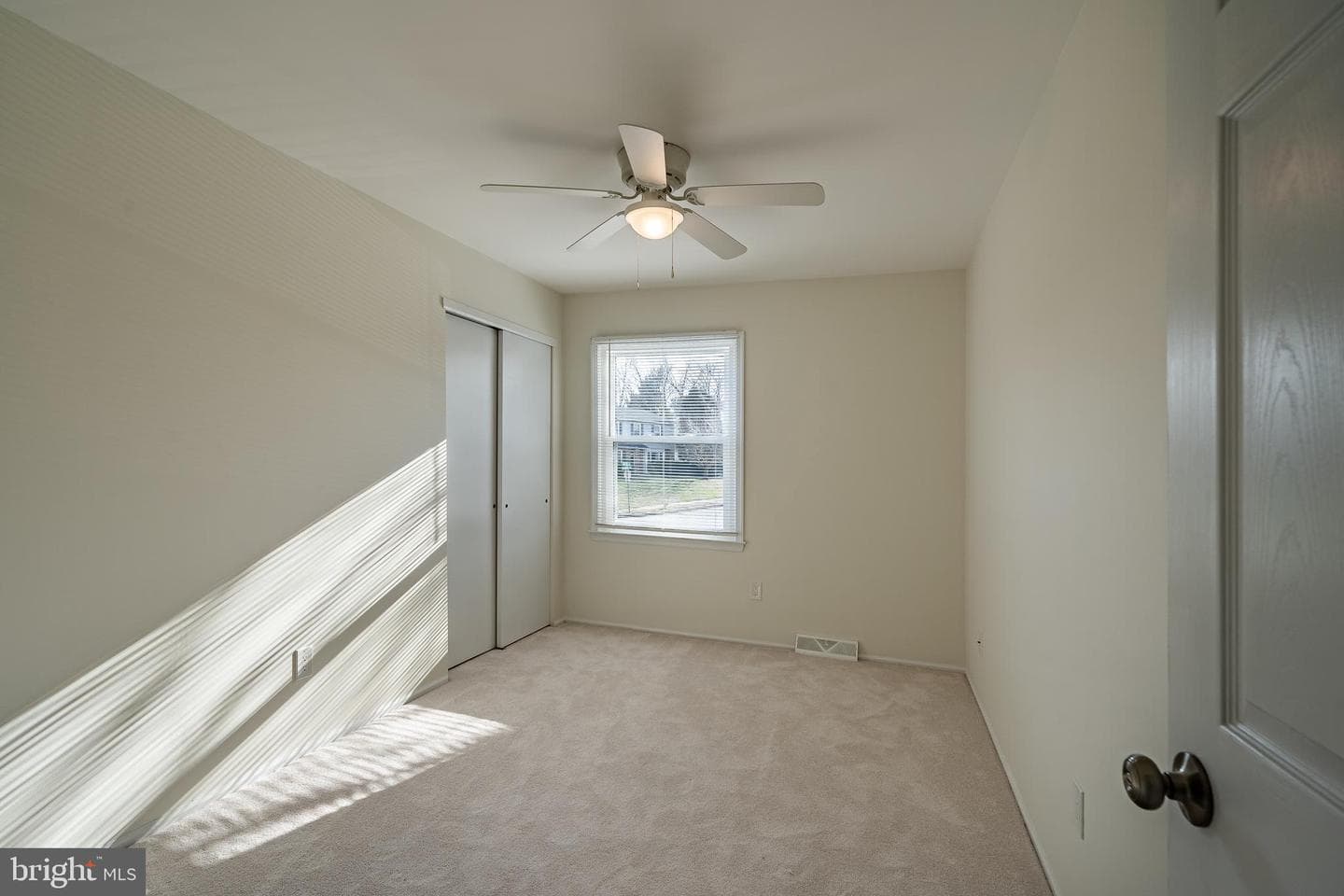 128 Belmont Drive photo 27