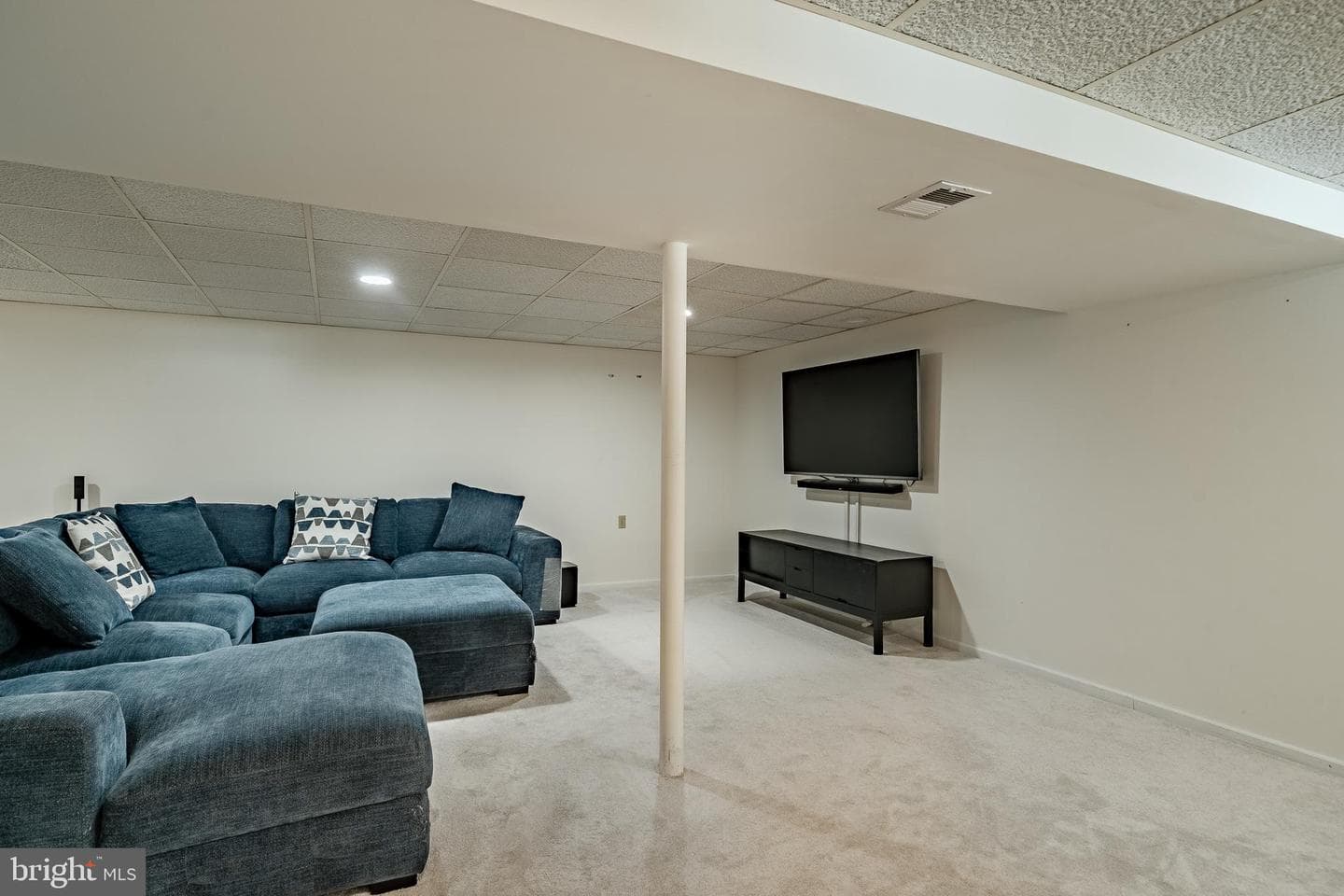 128 Belmont Drive photo 35