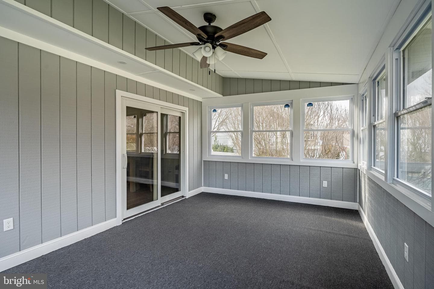 128 Belmont Drive photo 42