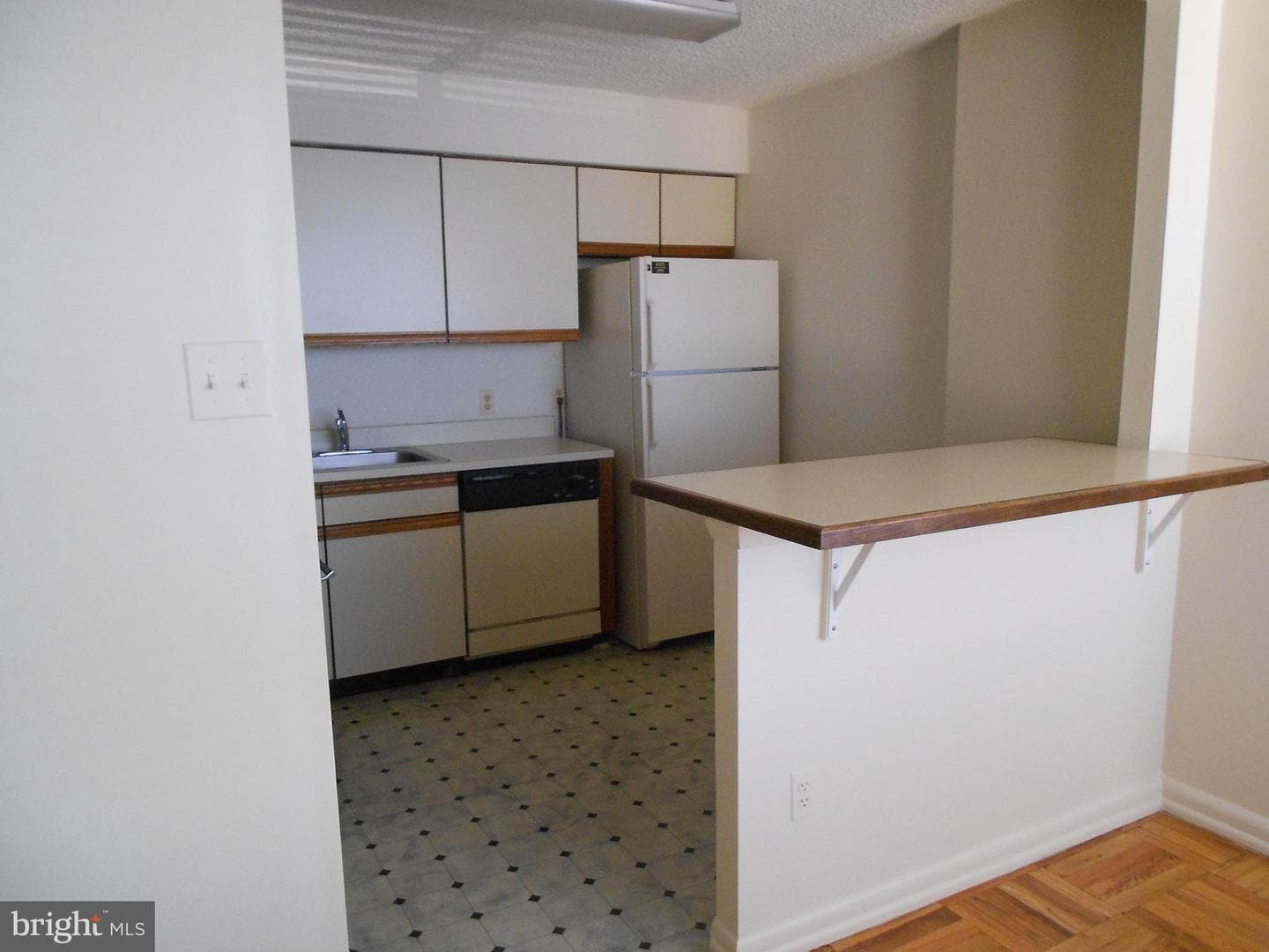 1030 E Lancaster Avenue #1025 photo 22