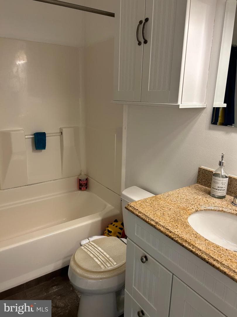 700 Ardmore Avenue #124 photo 11