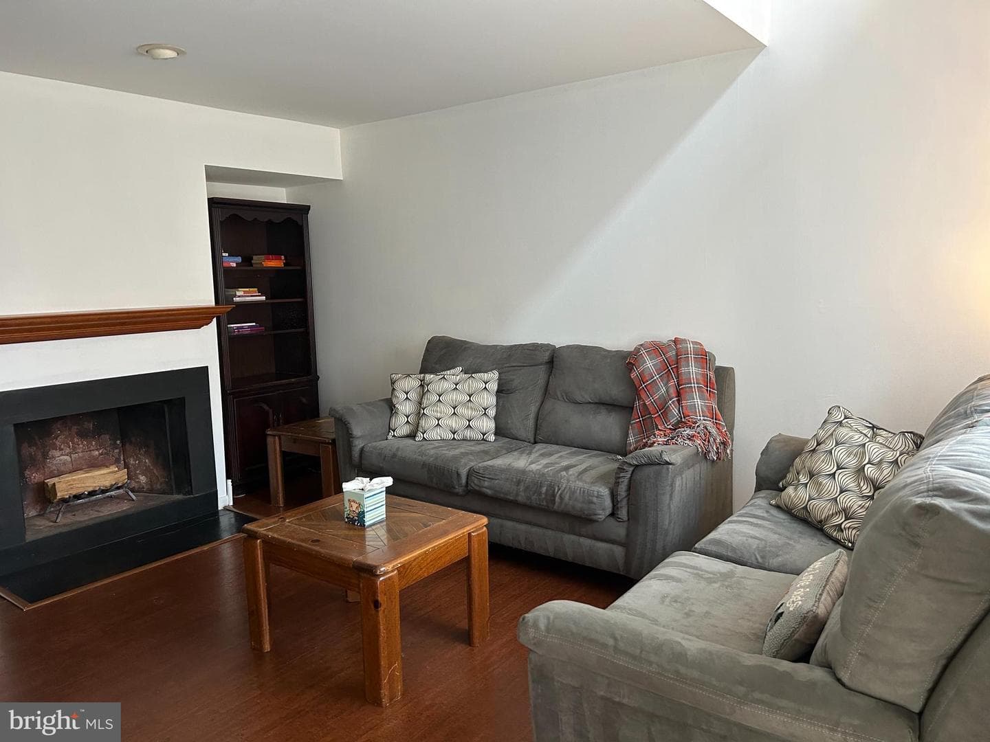 700 Ardmore Avenue #124 photo 4