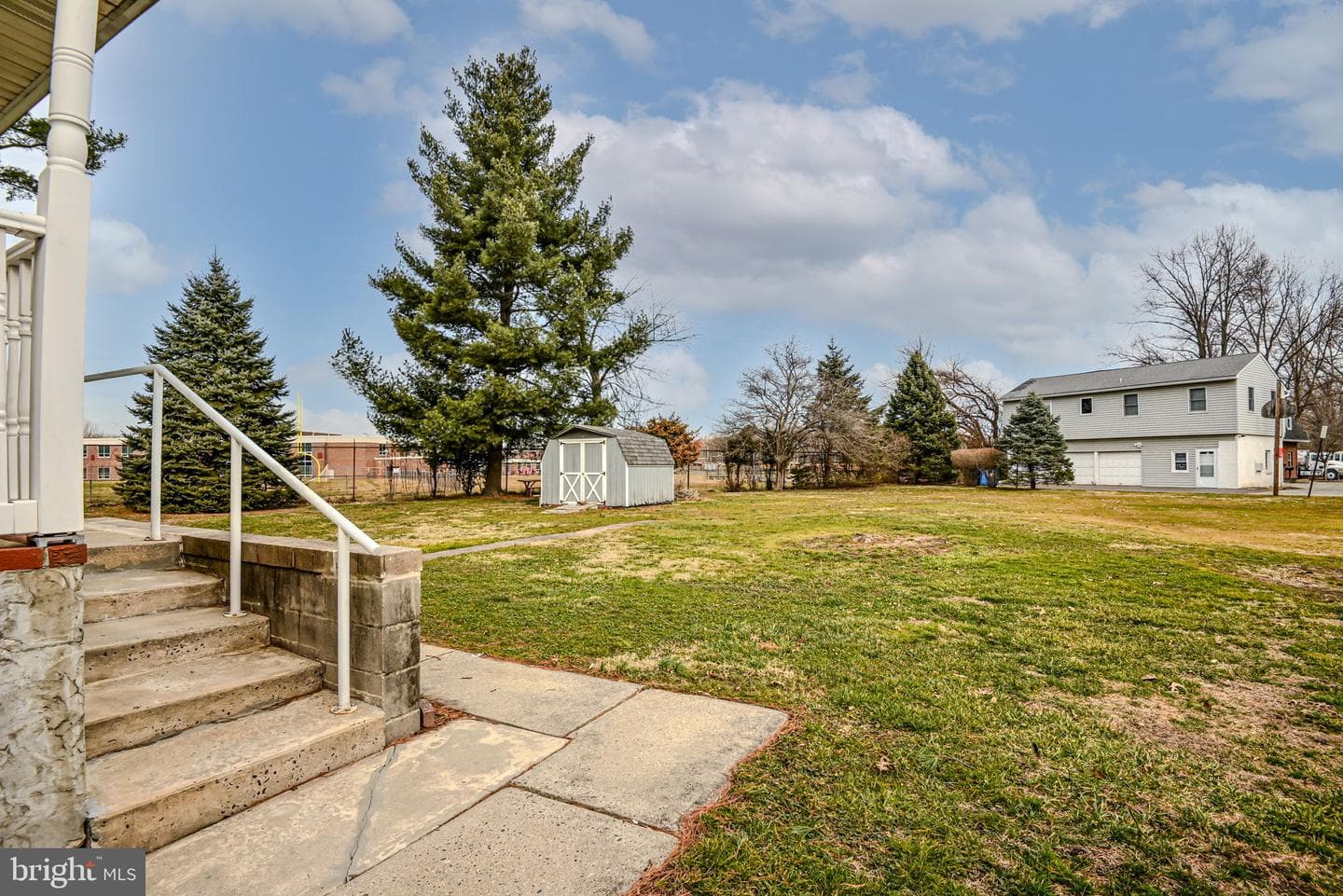 2123 Norton Avenue photo 30