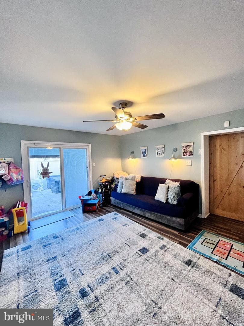 1109 Primos Avenue photo 10