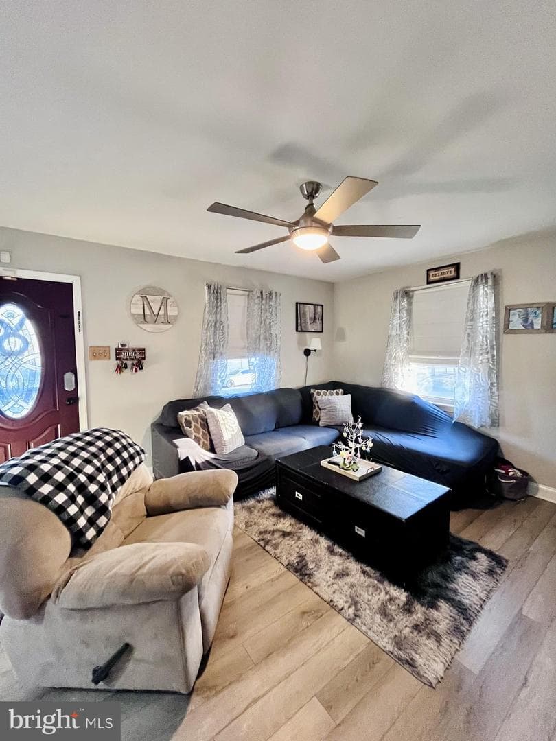 1109 Primos Avenue photo 4