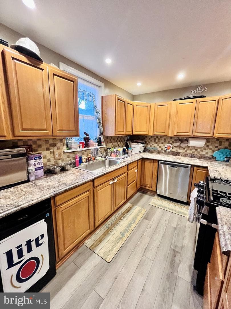 1109 Primos Avenue photo 8