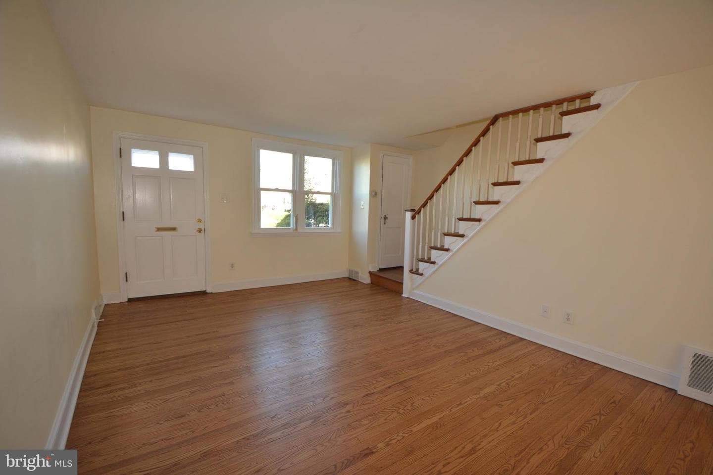 328 Westmont Drive photo 4