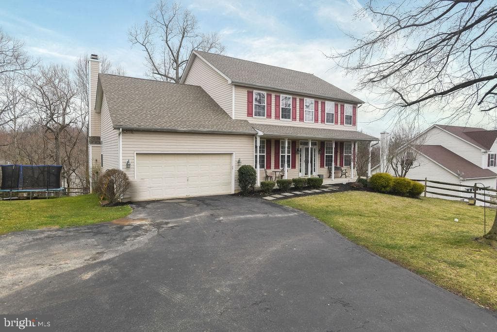 3805 Highland Drive photo 2